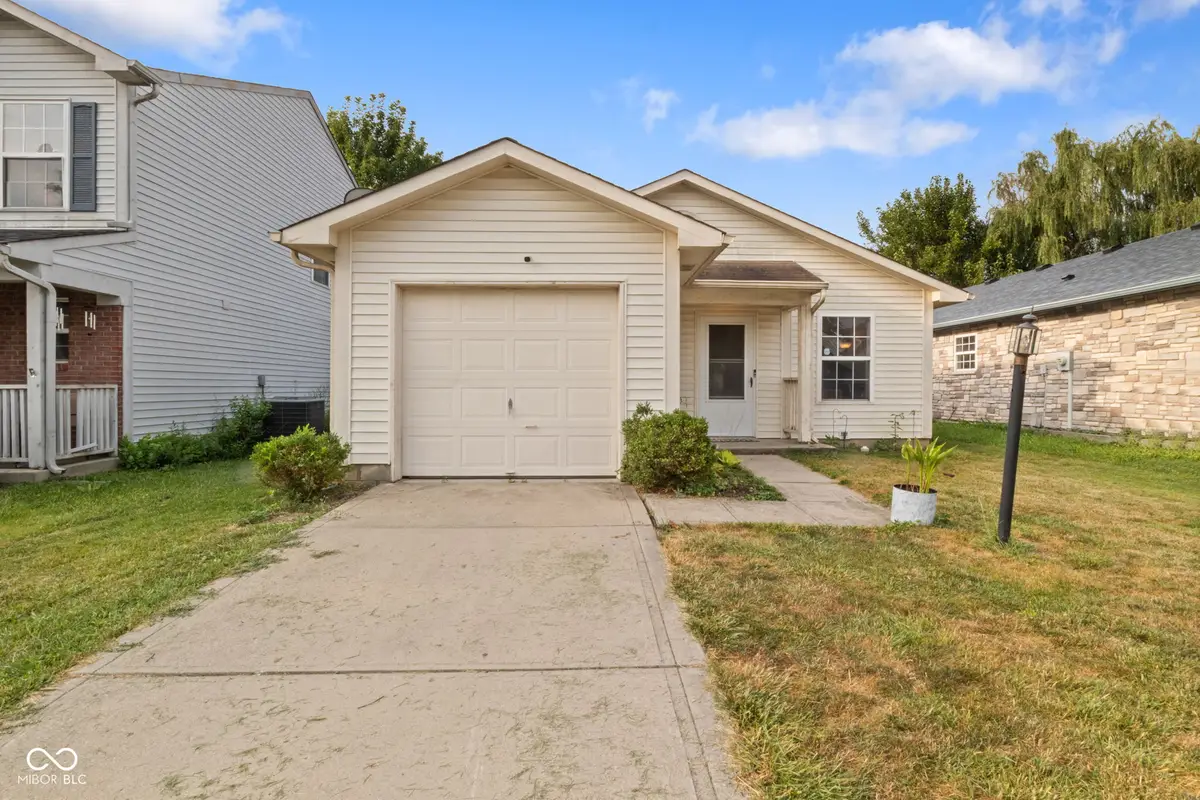 10323 Draycott Avenue, Indianapolis, IN 46236 - #1