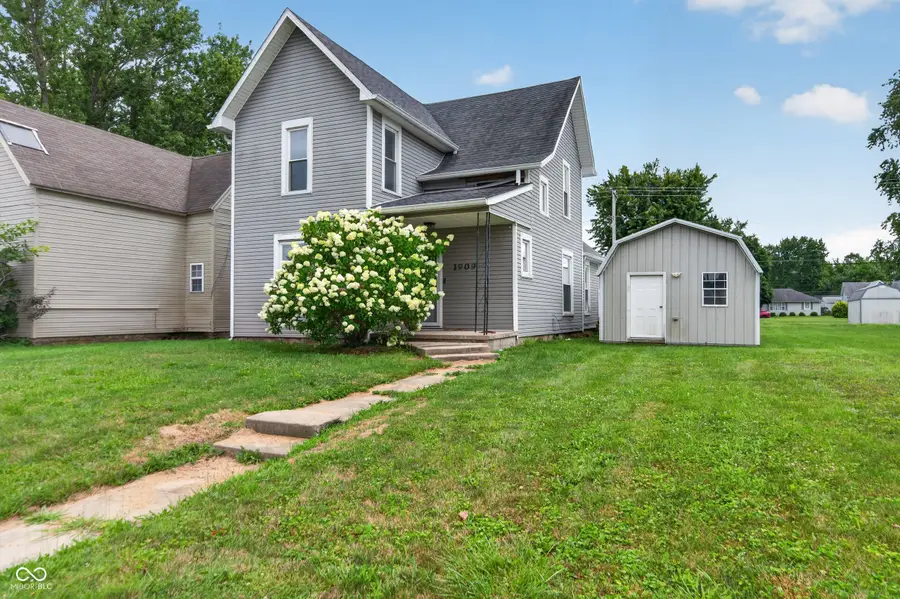 1909 S J Street S, Elwood, IN 46036 - #2