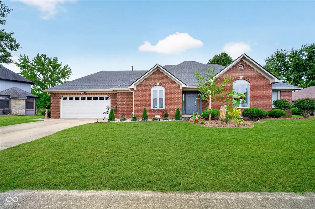876 Bayside, Greenwood, IN 46143 - #1