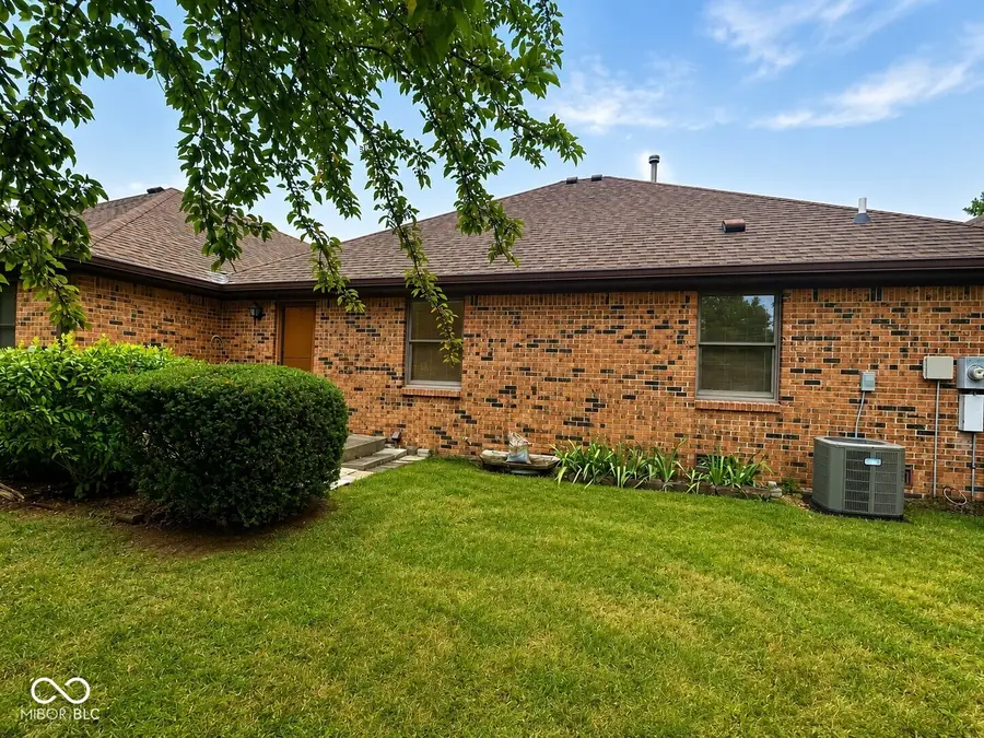 1118 Willow Springs Boulevard, Brownsburg, IN 46112 - #2