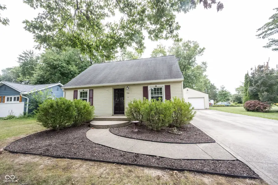 715 Homewood Drive, Carmel, IN 46280 - #3