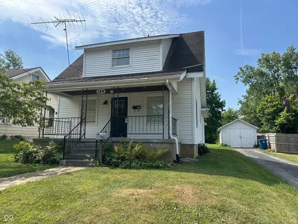 124 W Berry Street, Greencastle, IN 46135