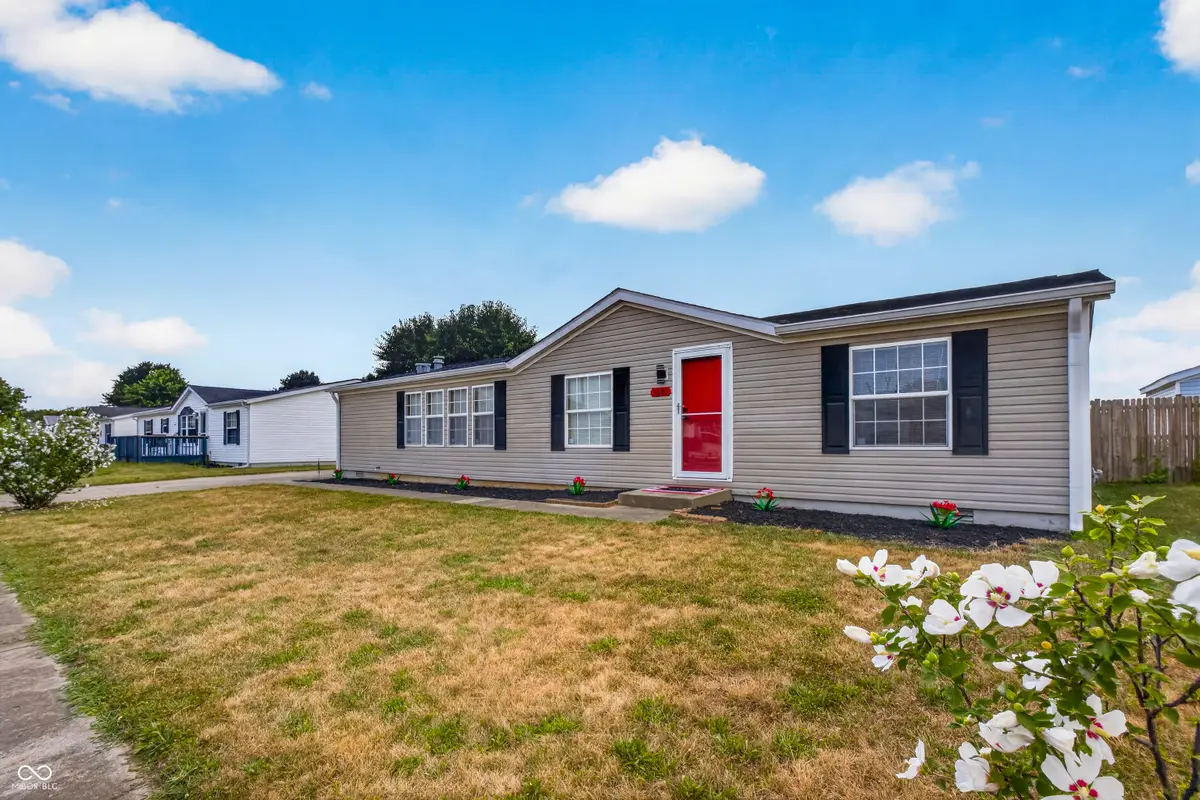 4690 Breckenridge, Columbus, IN 47203 - #1