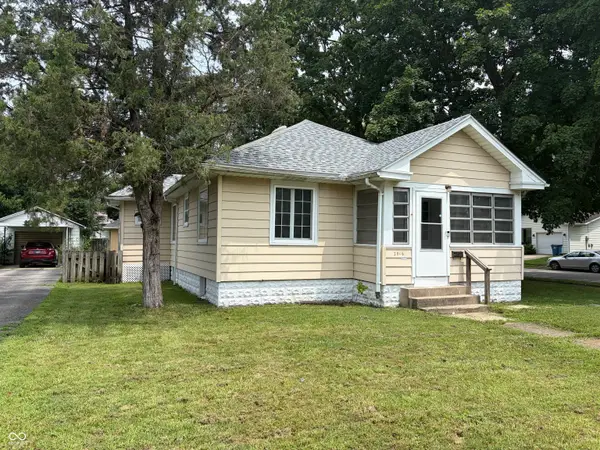 2016 Washington Avenue, Terre Haute, IN 47803
