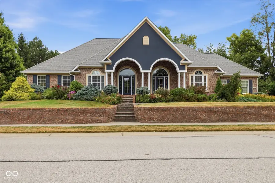 677 Foxboro Drive, Avon, IN 46123 - #2
