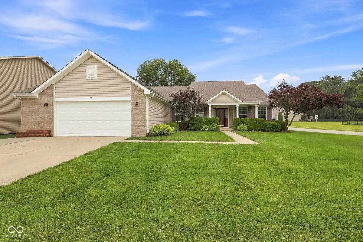 4459 Everest Drive S, Westfield, IN 46062 - #1