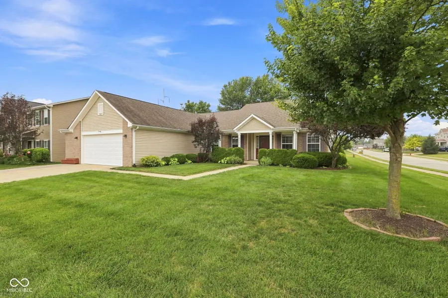 4459 Everest Drive S, Westfield, IN 46062 - #3