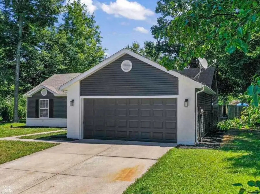 11418 Cherry Lake Circle, Indianapolis, IN 46235 - #2