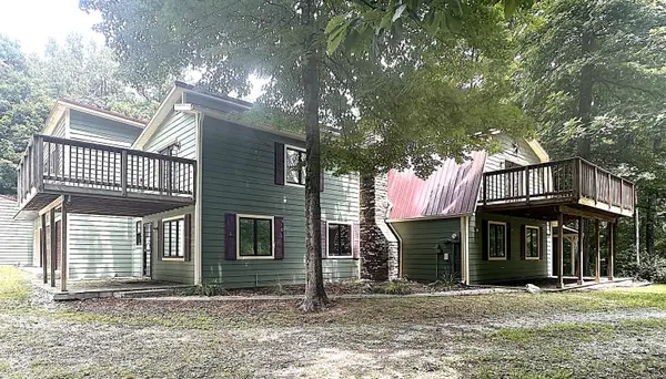 1747 E Tall Oaks Lane, Greencastle, IN 46135