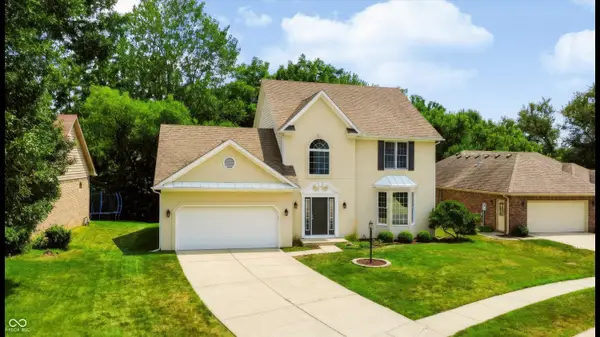 32 Oakmont Drive, Brownsburg, IN 46112