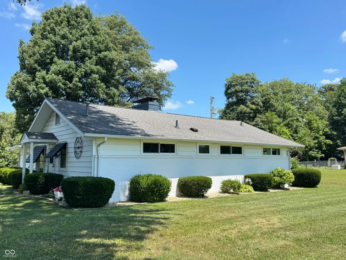 4800 E 50 N, Columbus, IN 47203 - #1