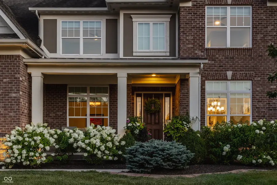 7439 Blackstone Drive, Zionsville, IN 46077 - #2