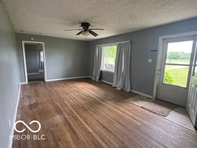 489 E Us Highway 52, Rushville, IN 46173 - #2