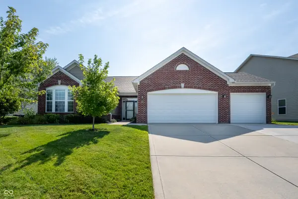 13697 Alvernon Place, Fishers, IN 46038