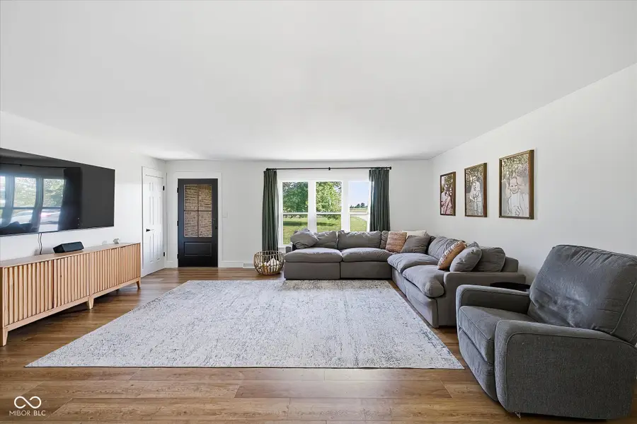 8784 E Range Line Road, Coatesville, IN 46121 - #3