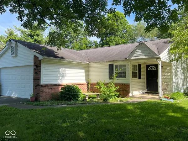 2208 Friendship Drive, Indianapolis, IN 46217