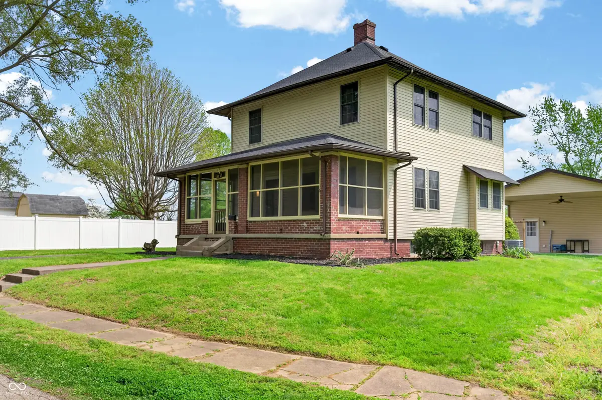 2115 Irwin Drive, Columbus, IN 47201 - #1