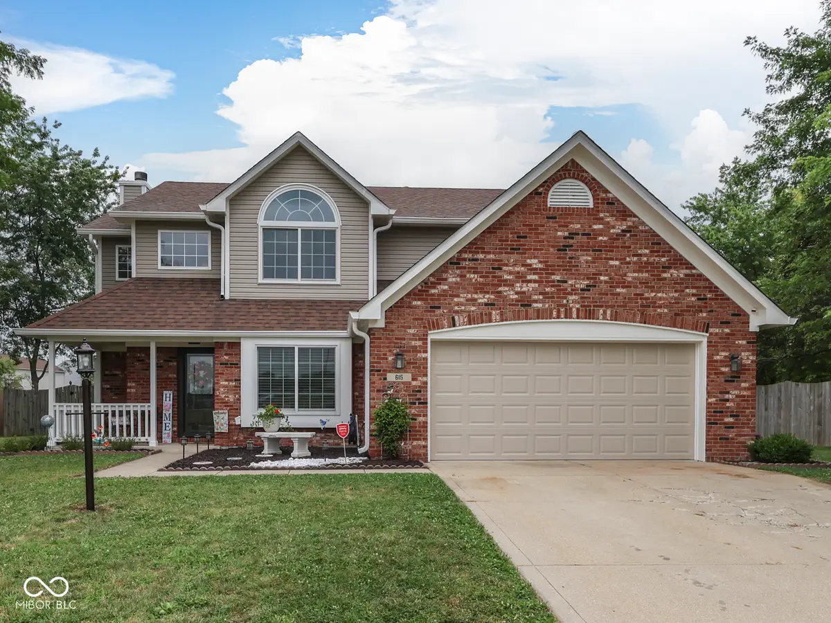 615 Hummingbird Lane, Whiteland, IN 46184 - #1