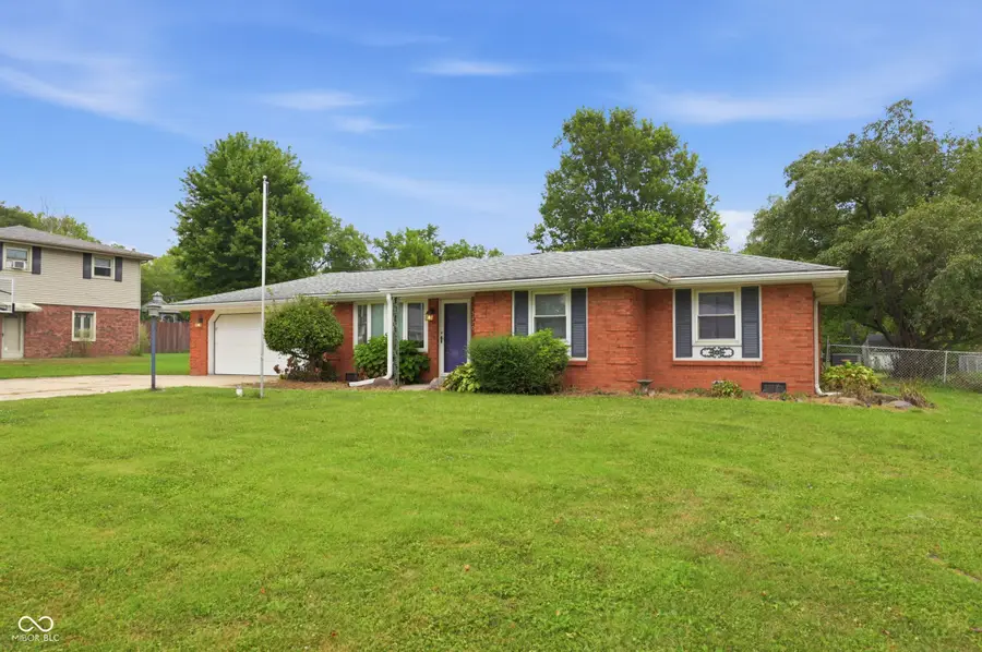 5670 S Rowena Court, Pendleton, IN 46064 - #2
