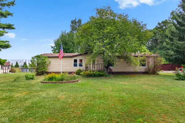 9483 S County Road 100 Road E, Clayton, IN 46118
