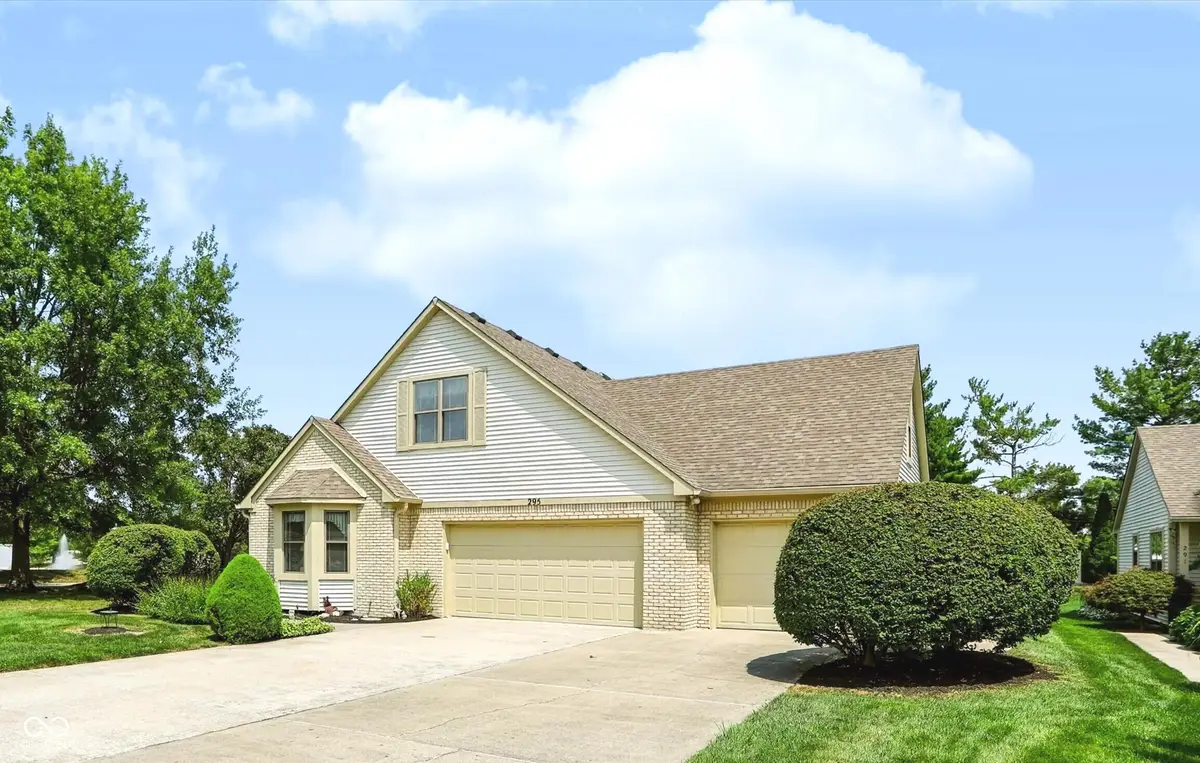 295 Carriage Court, Franklin, IN 46131 - #1