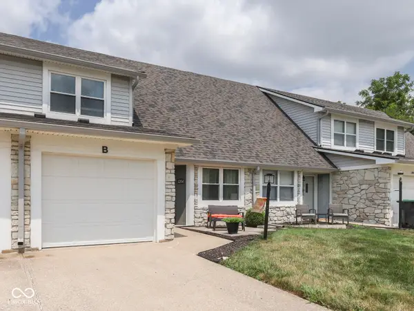 1204 N Paradise Way N #B, Greenwood, IN 46143