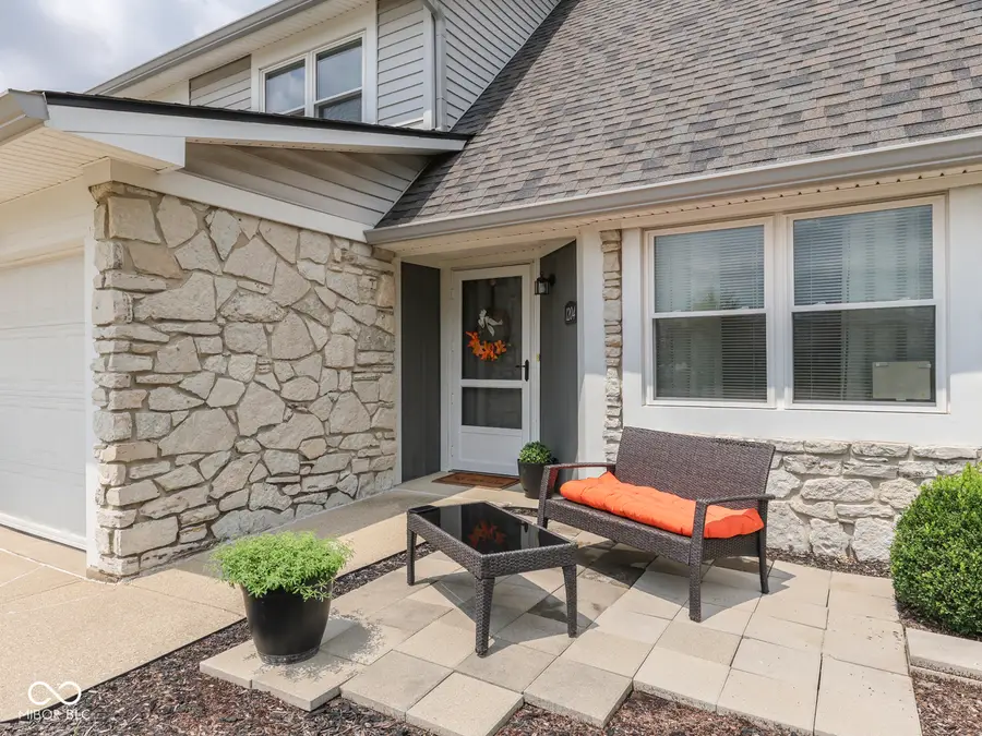 1204 N Paradise Way N #B, Greenwood, IN 46143 - #3