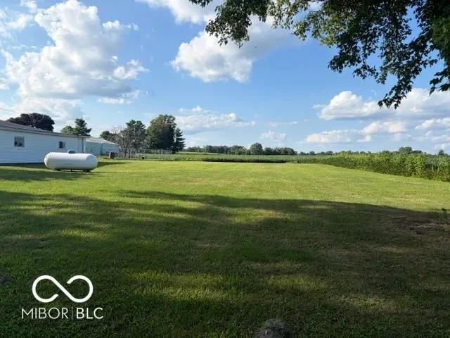 3284 N Henderson, Rushville, IN 46173 - #3