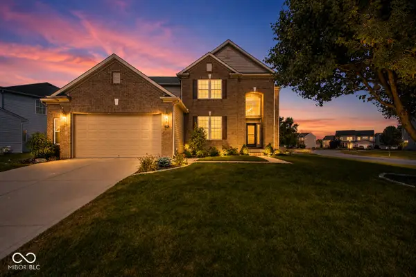 1263 Vista Way, Greenwood, IN 46143