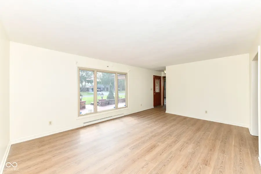 3426 S Leonard Road, New Palestine, IN 46163 - #3