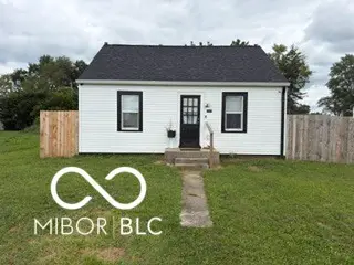 2402 W 30th Street, Anderson, IN 46016