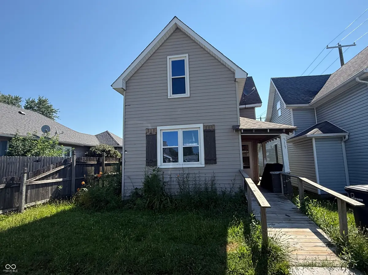 119 N 10th Street, Elwood, IN 46036 - #1