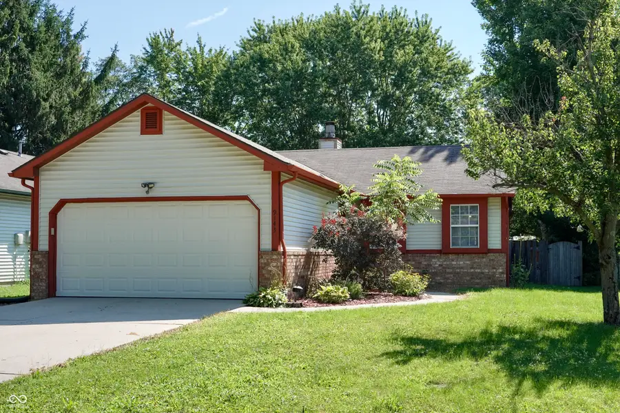 9143 Warwick Road, Indianapolis, IN 46240 - #2
