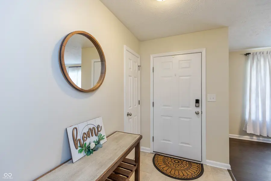 8842 Benjamin Lane, Avon, IN 46123 - #3