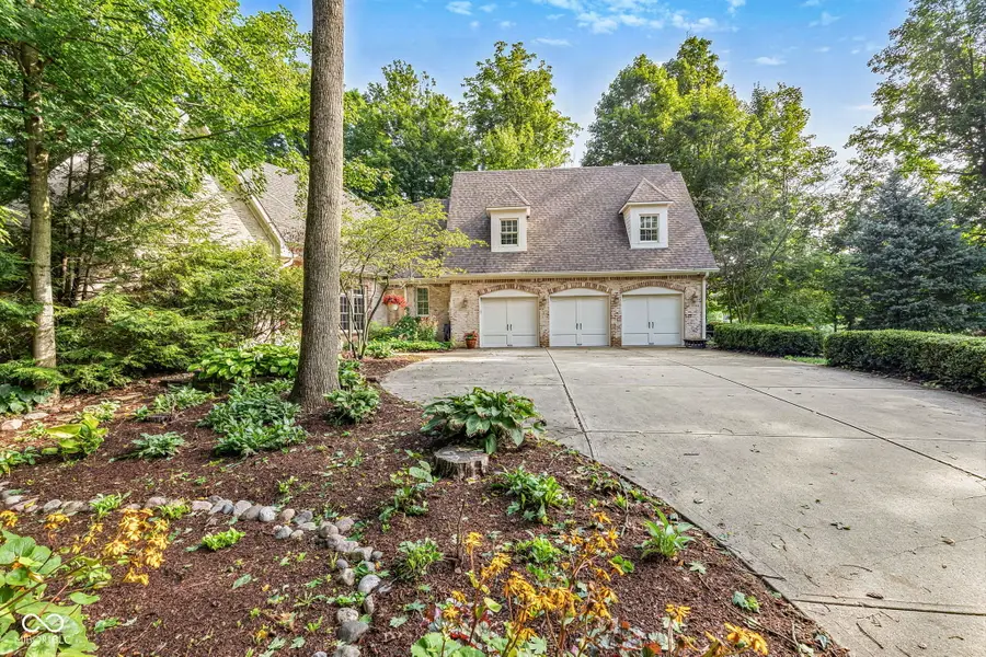 1724 E Greyhawk Way, Greenfield, IN 46140 - #2