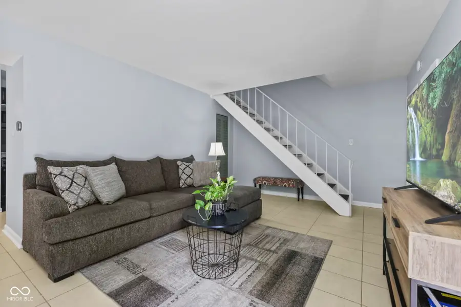 4632 London Drive, Indianapolis, IN 46254 - #2