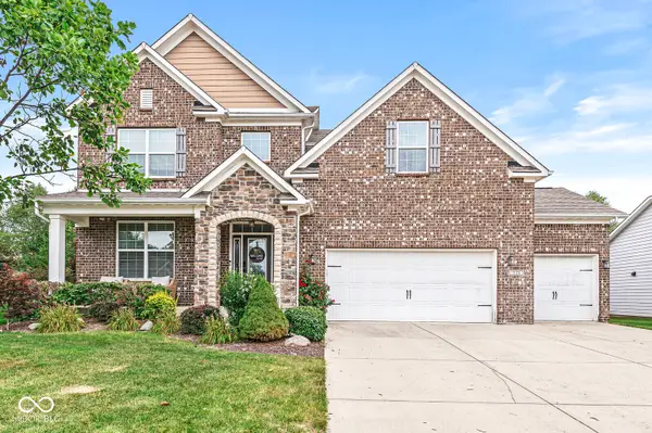 525 Amersham Court, Avon, IN 46123