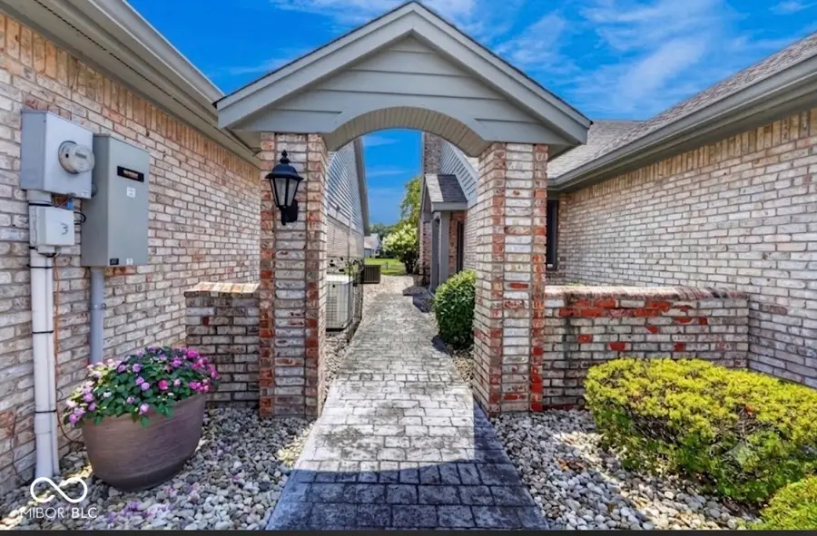 2331 Sagamore Drive, Anderson, IN 46011 - #2