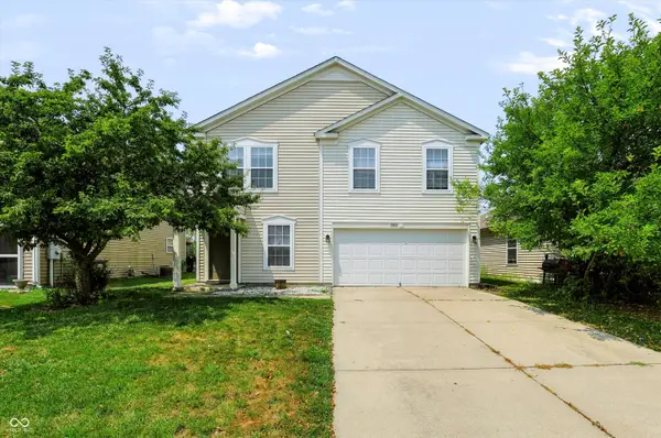1500 Pencross, Greenwood, IN 46143