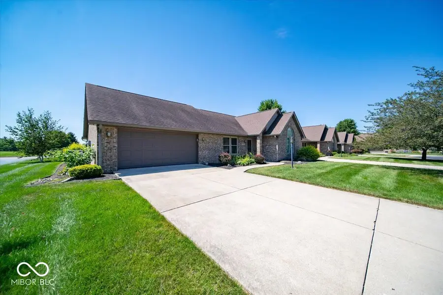 6601 W Talamore Court, Yorktown, IN 47396 - #3
