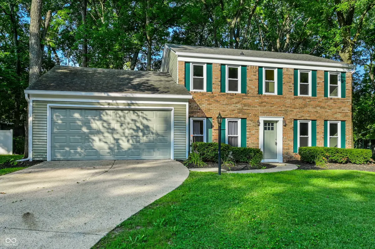 600 Leisure Lane, Greenwood, IN 46142 - #1