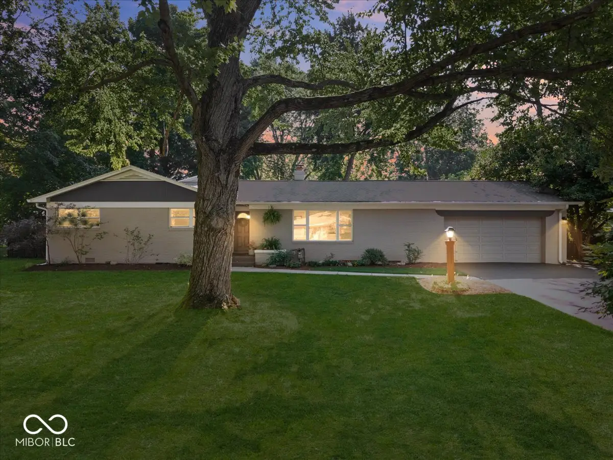 10215 N New Jersey Street, Carmel, IN 46280 - #1