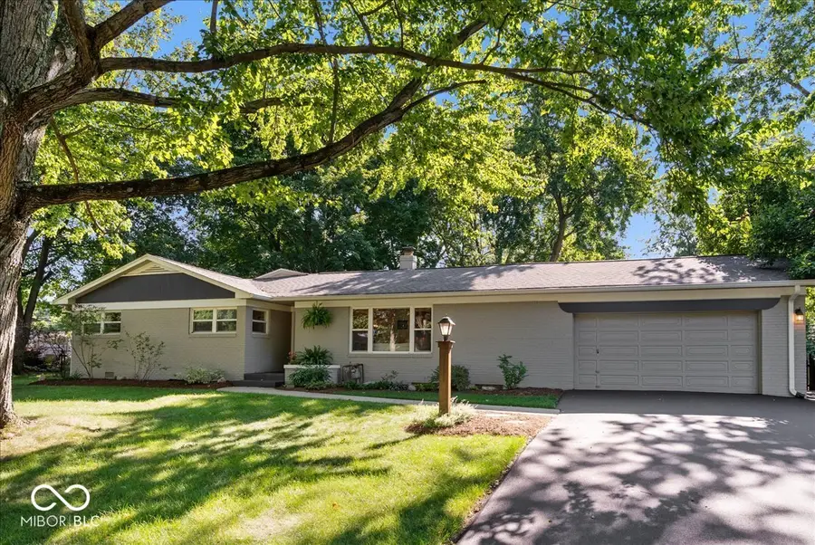 10215 N New Jersey Street, Carmel, IN 46280 - #2