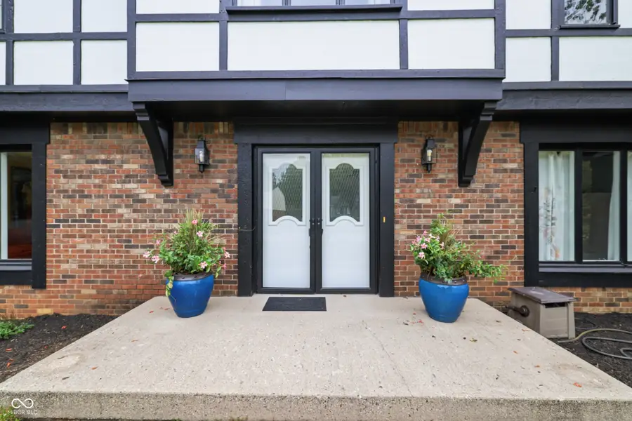 4428 Briarwood Drive, Indianapolis, IN 46250 - #3