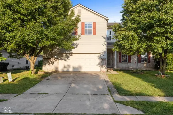 2534 Joust Drive, Greenwood, IN 46143