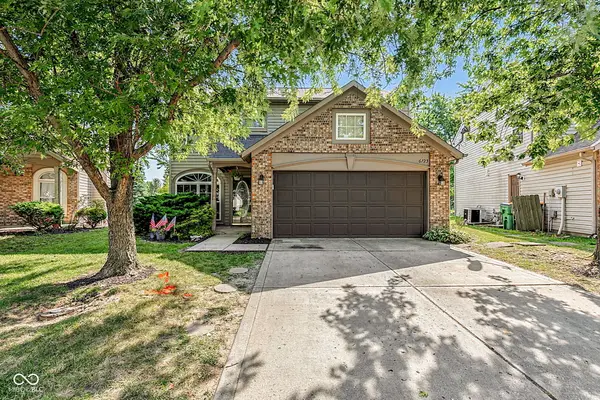 6723 Wimbledon Drive, Zionsville, IN 46077
