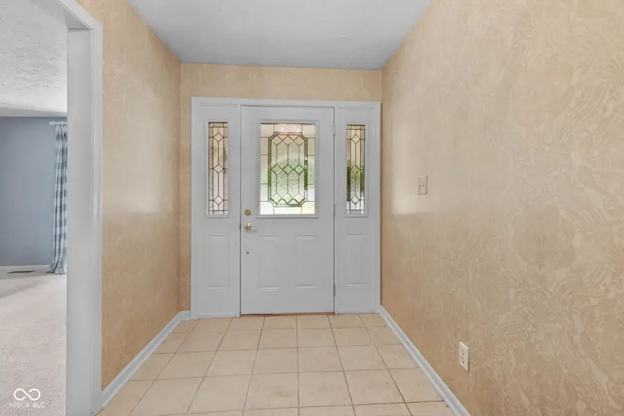 609 La Reforma Drive, Greenwood, IN 46143 - #3