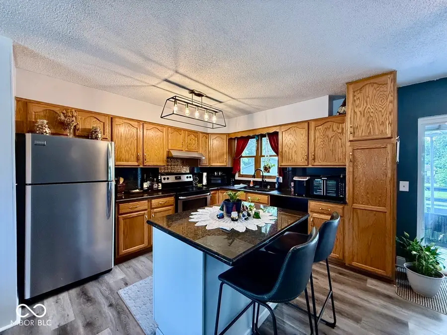 1564 W Sitting Bull Drive, Terre Haute, IN 47802 - #2