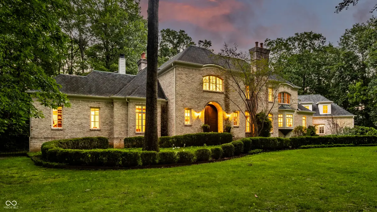 9150 Timberwolf Lane, Zionsville, IN 46077 - #1