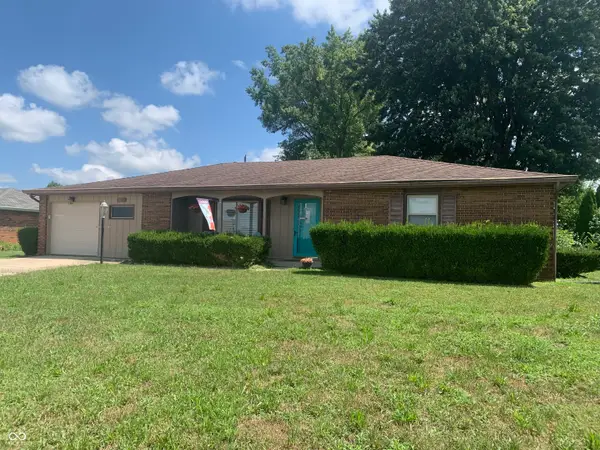 3311 Taylor Road, Columbus, IN 47203